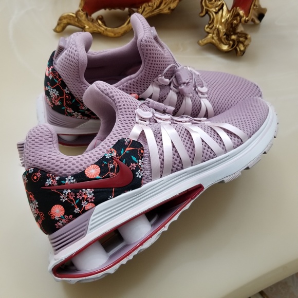 Rare Nike Shox Gravity Shoes - Picture 3 of 7